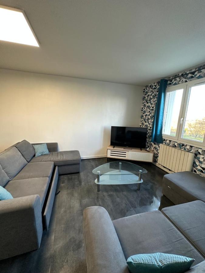 Appartement Meuble Proche Du Futuroscope Poitiers Ngoại thất bức ảnh
